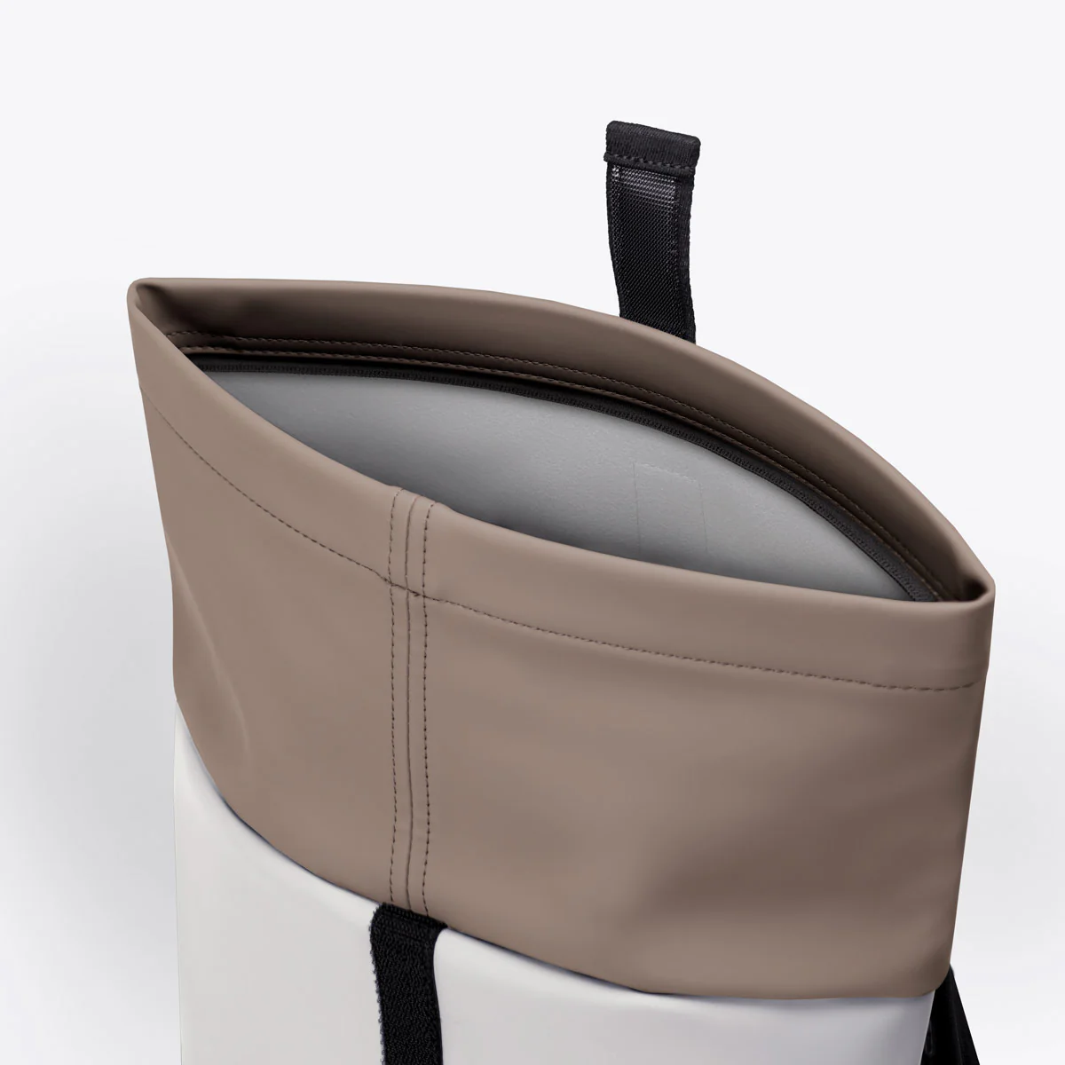 Hajo Medium Backpack - Image 11