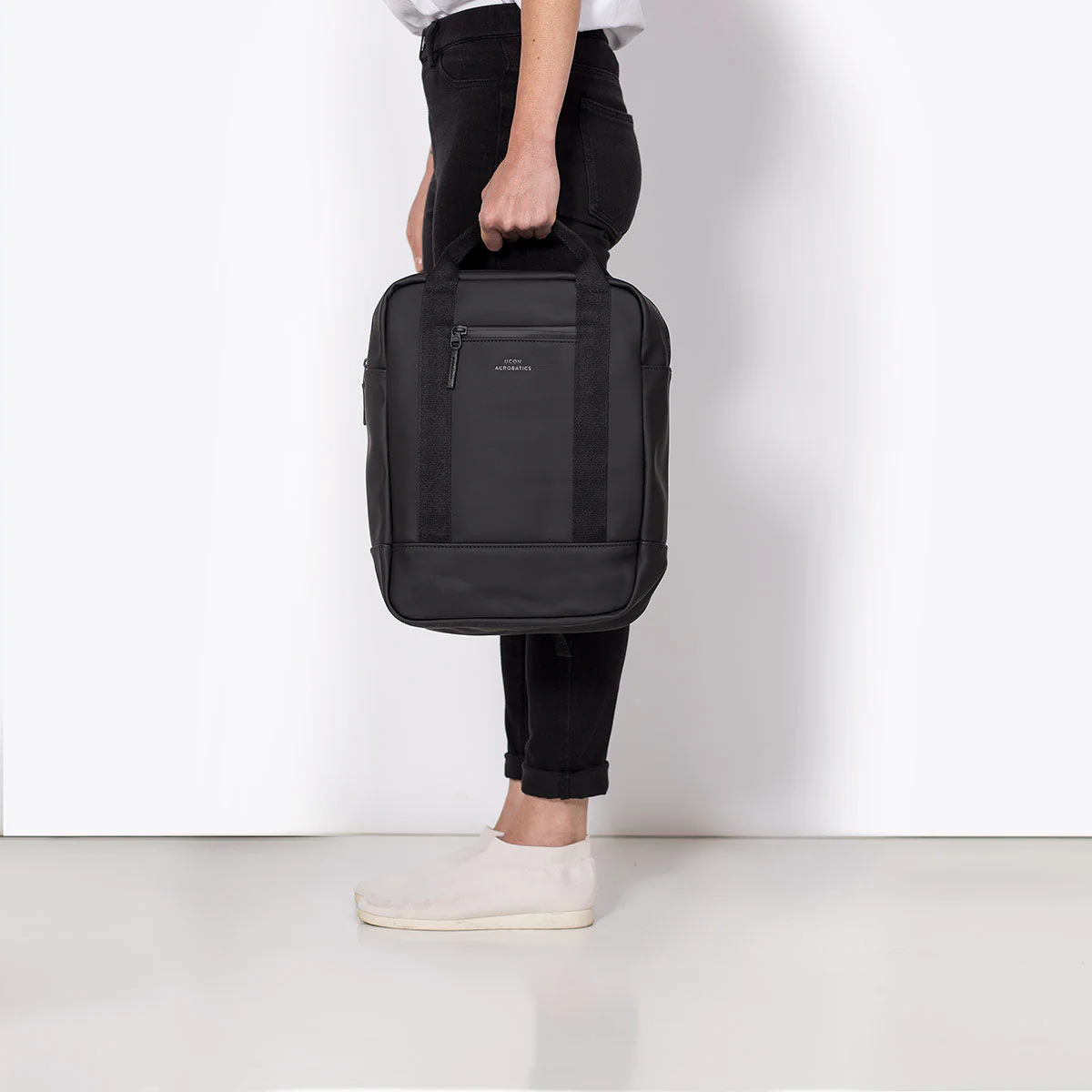 Ison Mini Backpack - Image 8