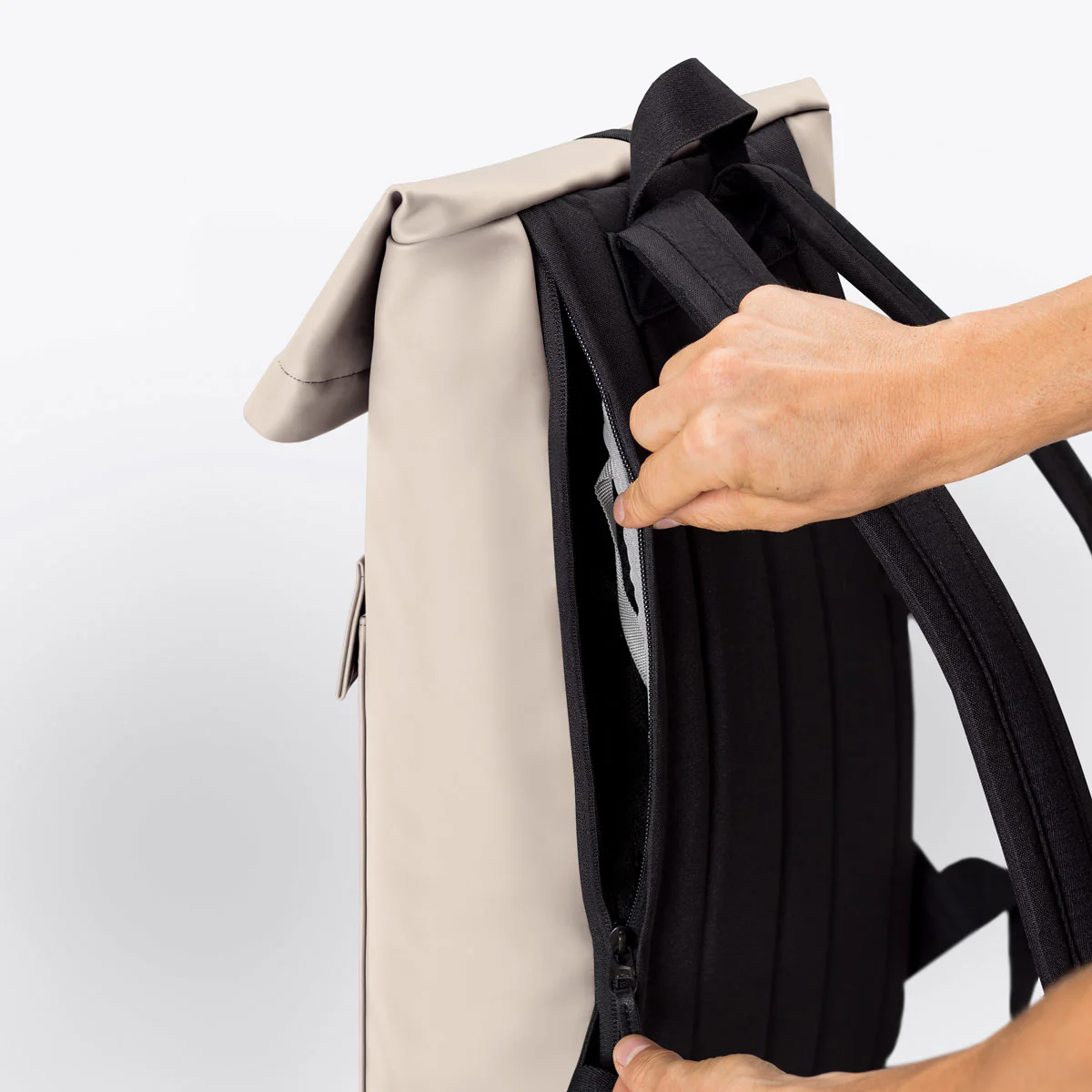 Jannik Medium Backpack - Image 7