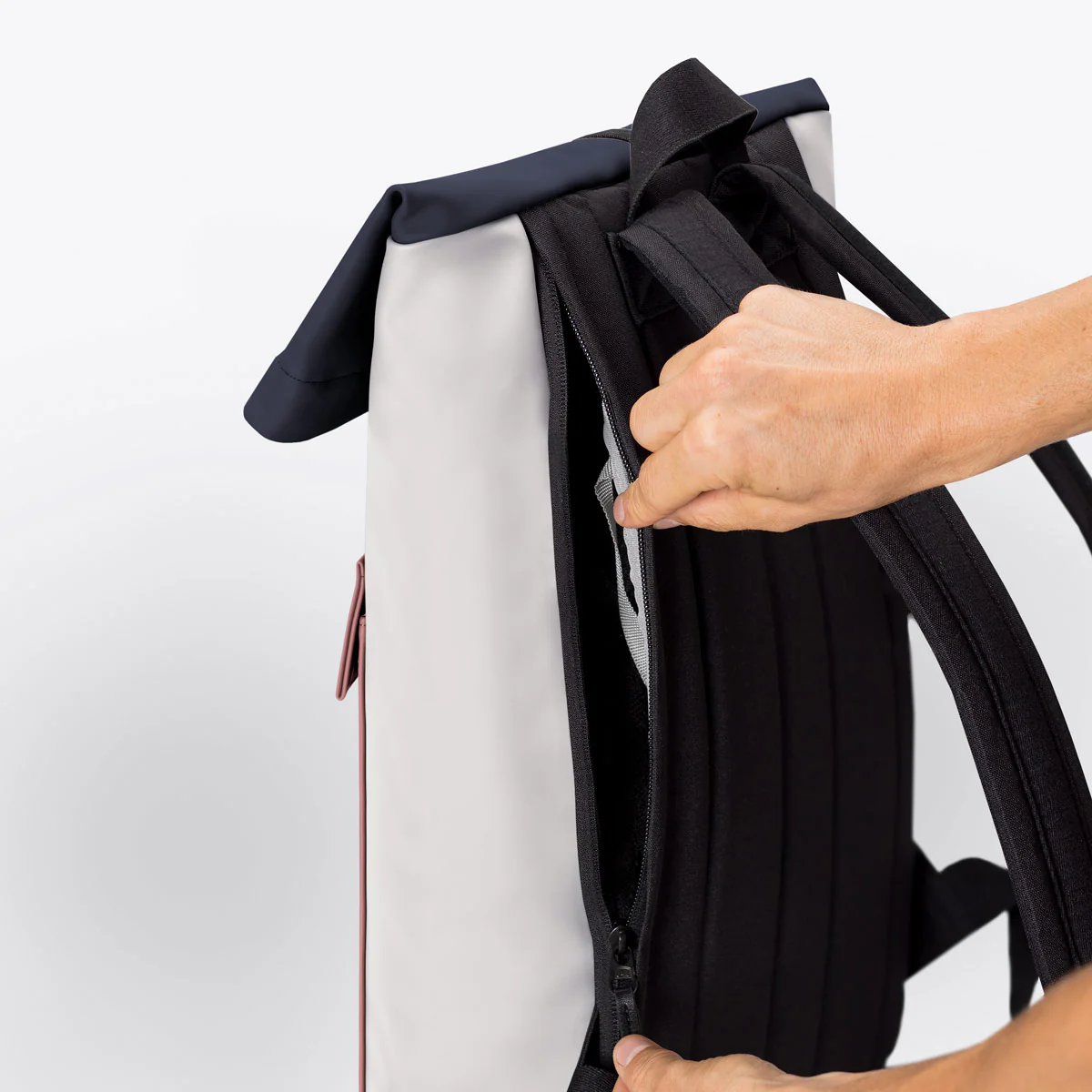 Jannik Medium Backpack - Image 5