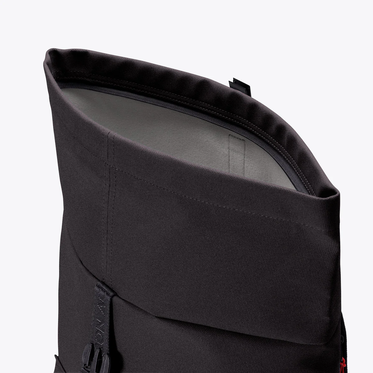 Jannik Medium Backpack - Image 10