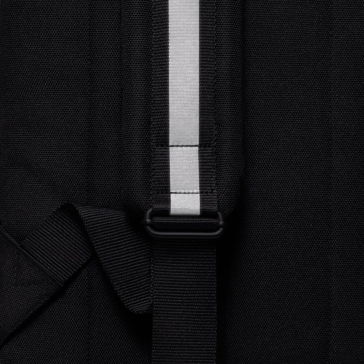 Jasper Medium Backpack - Image 6