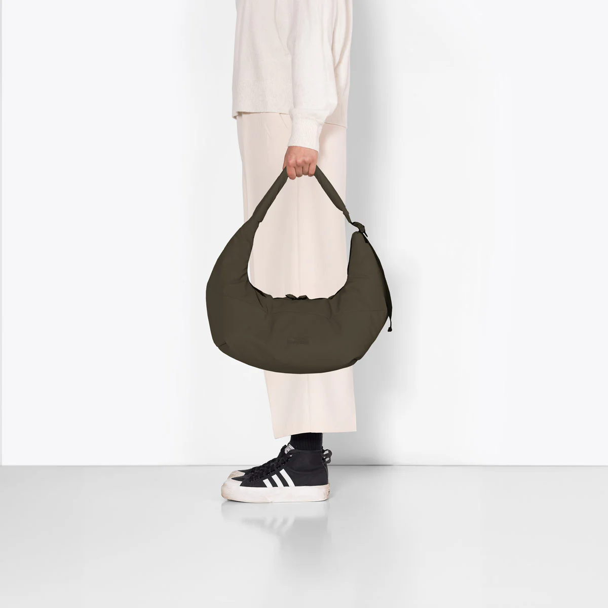 Shota Medium Bag - Image 9