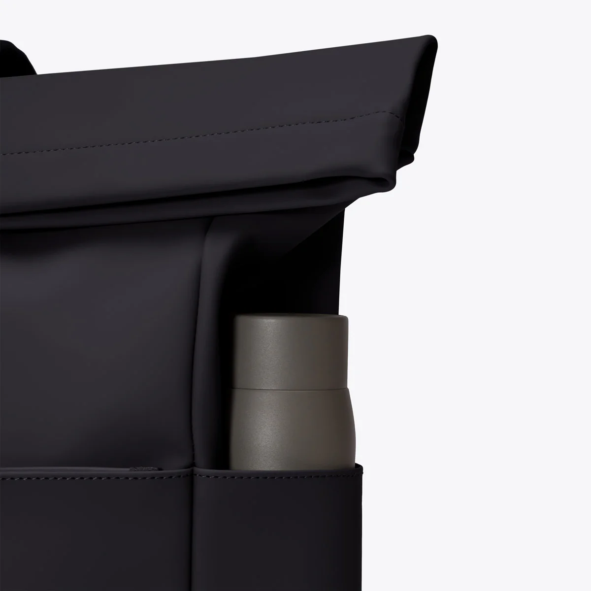 Yuto Medium Backpack - Image 5