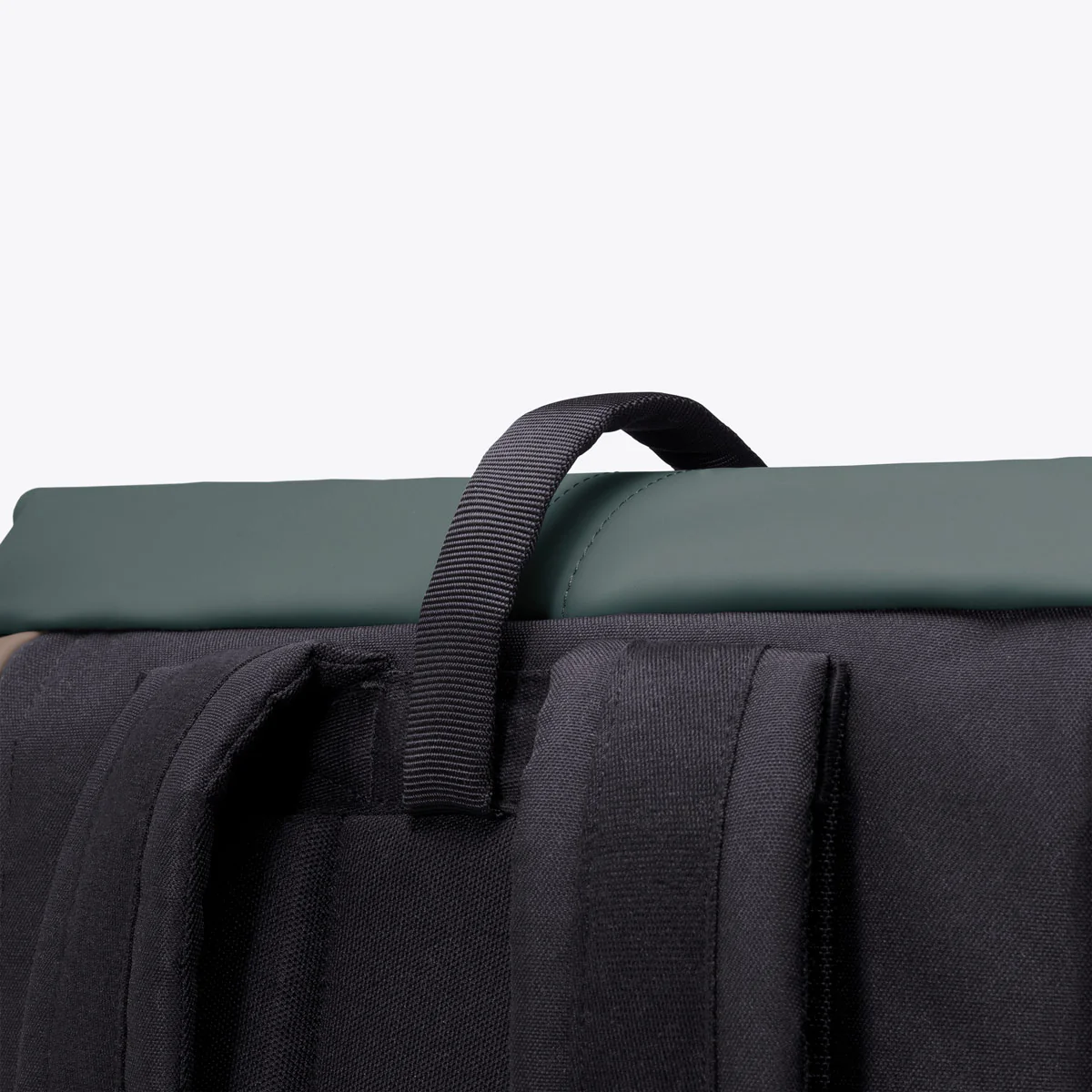 Yuto Medium Backpack - Image 8