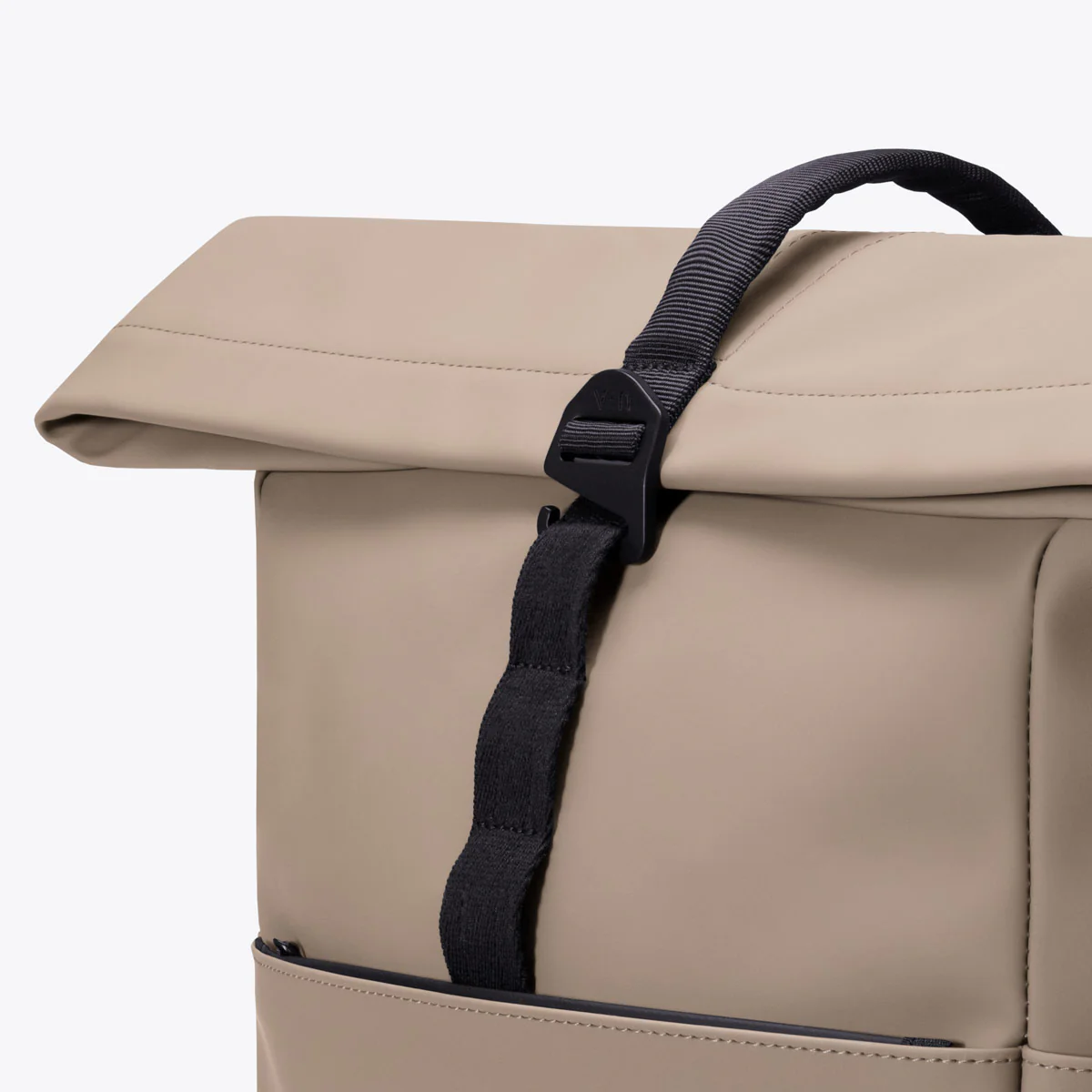 Yuto Medium Backpack - Image 9